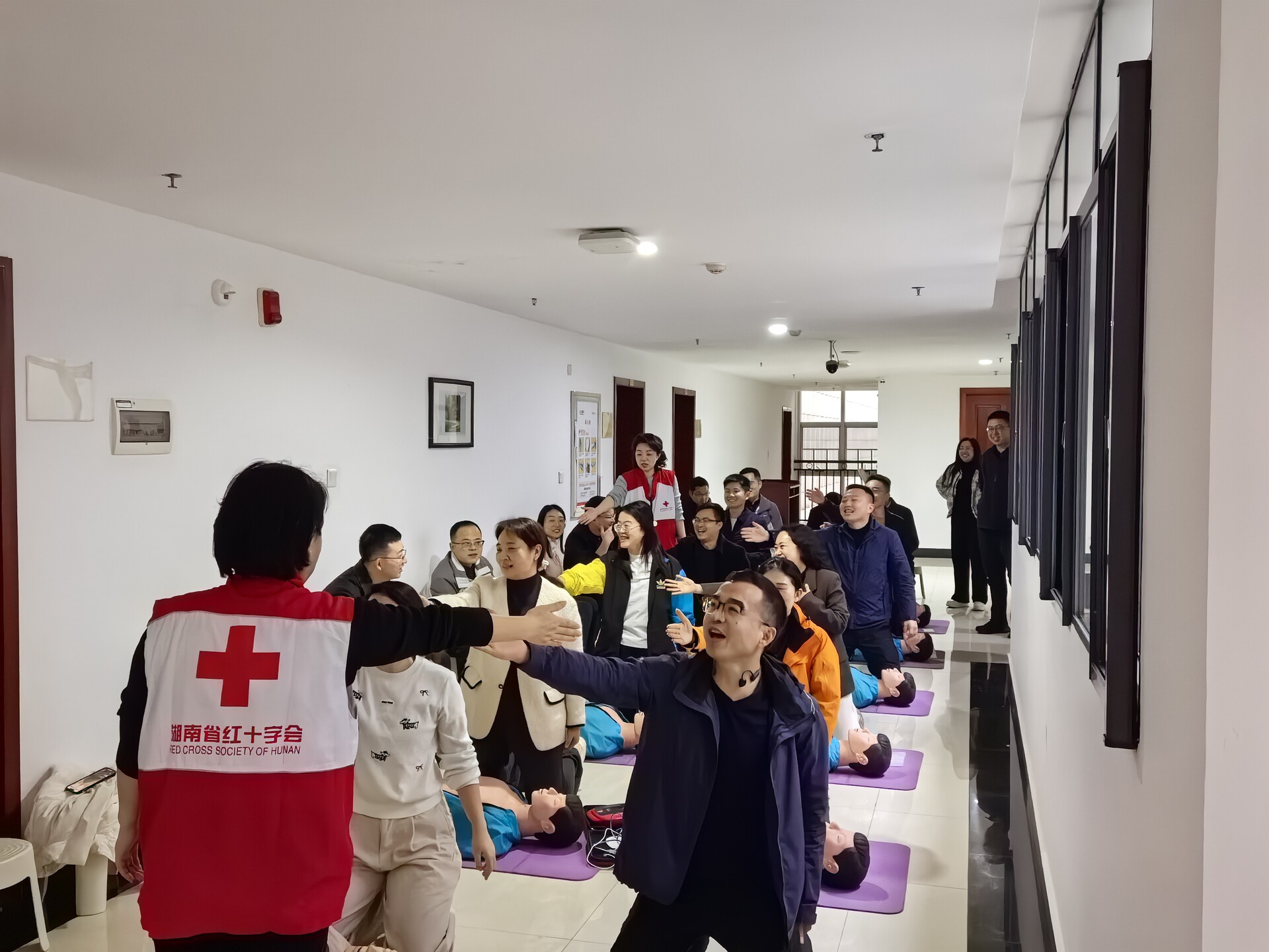 红十字“救”在身边 ——应急救护培训走进省委党校